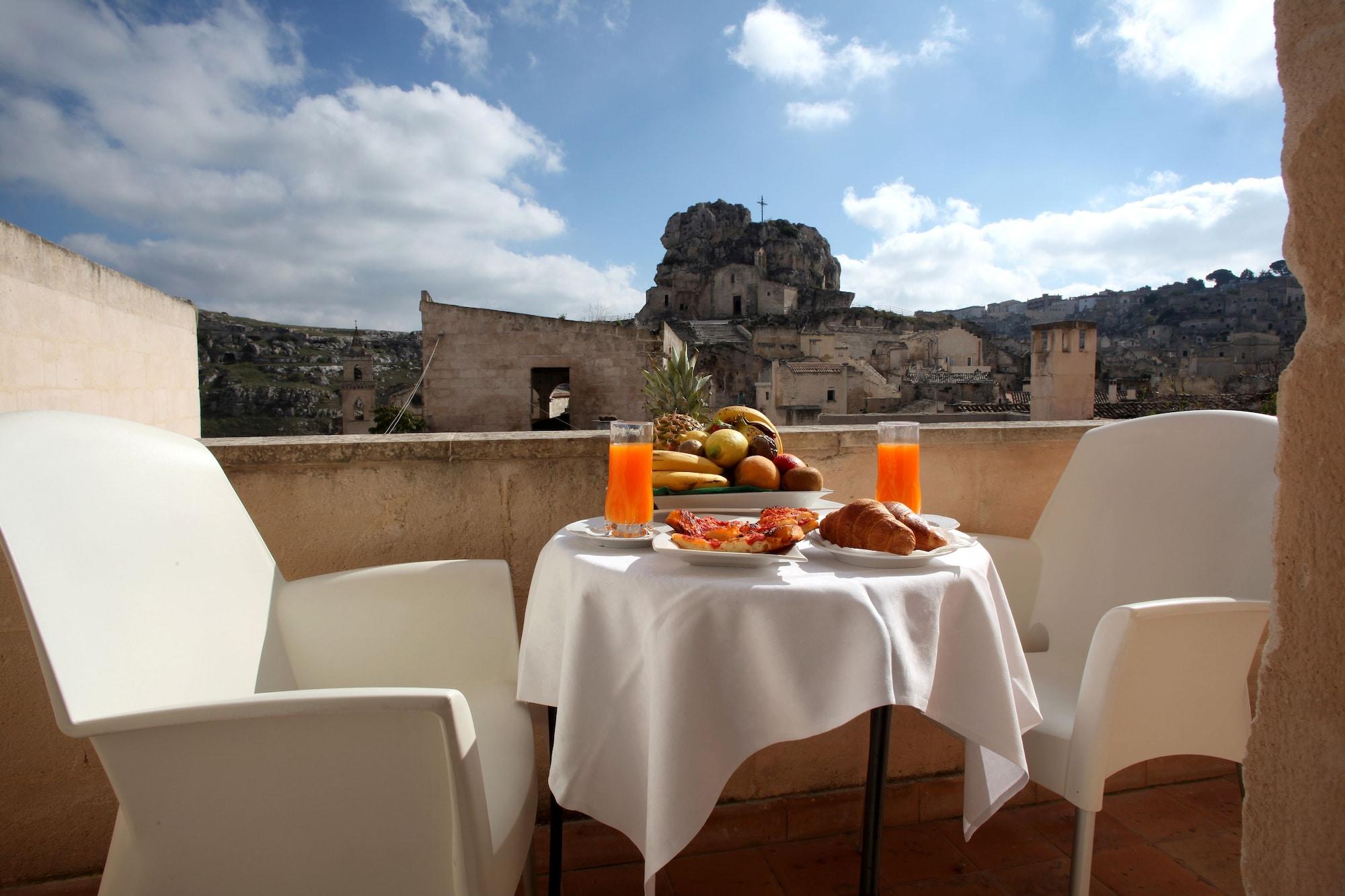 Caveoso Hotel Matera Bagian luar foto