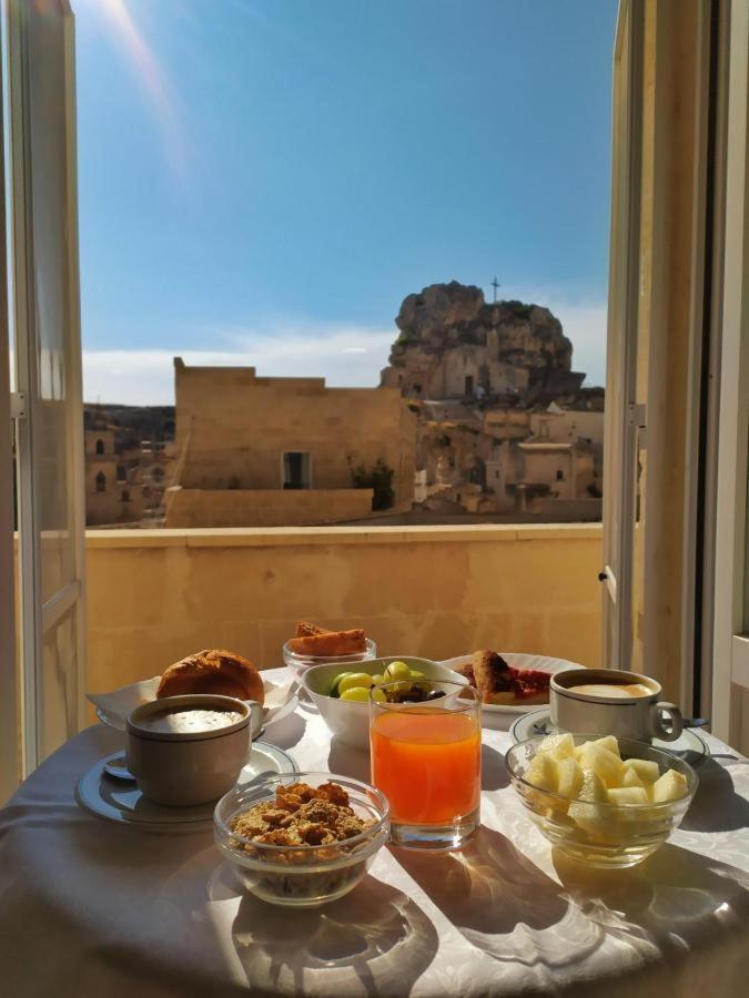 Caveoso Hotel Matera Bagian luar foto