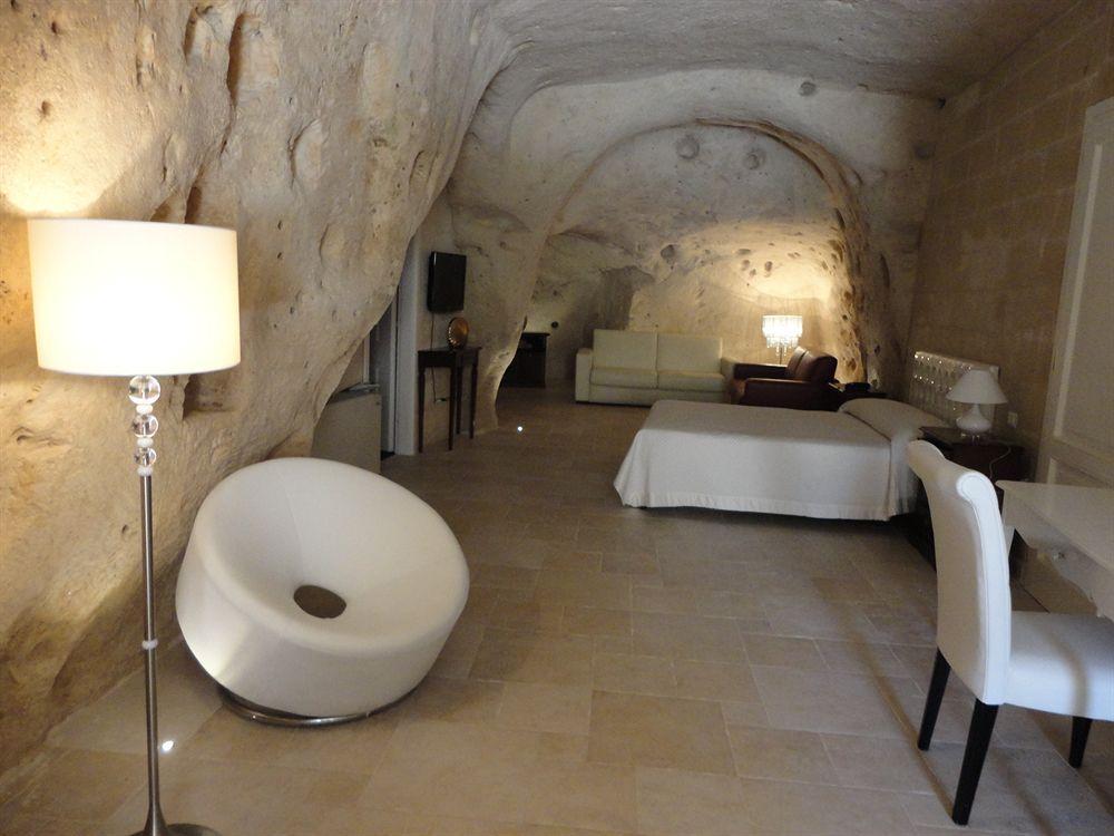 Caveoso Hotel Matera Bagian luar foto