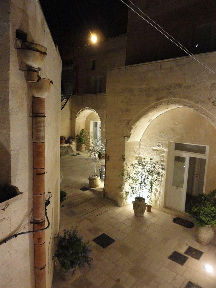 Caveoso Hotel Matera Bagian luar foto